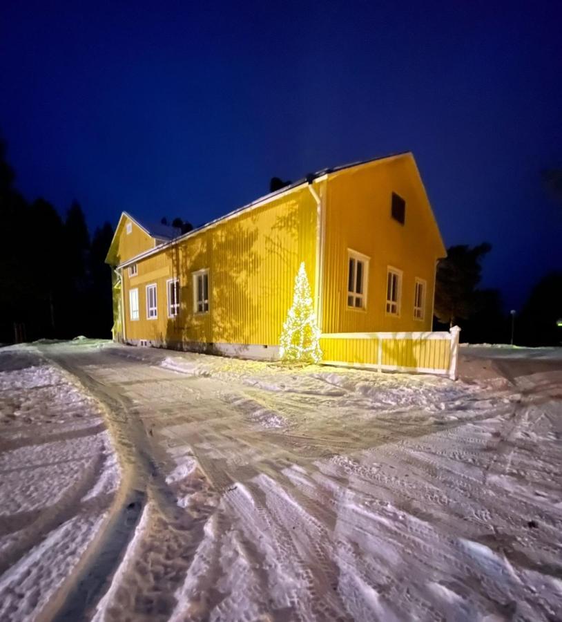Kuukkeli Ivalo Airport Inn Zewnętrze zdjęcie