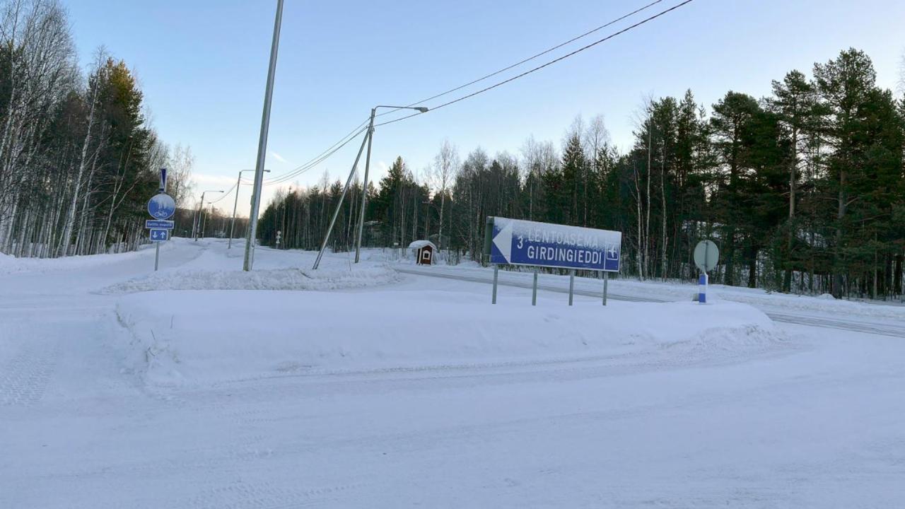Kuukkeli Ivalo Airport Inn Zewnętrze zdjęcie
